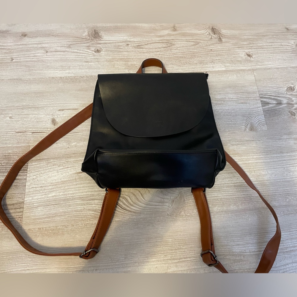Black and Brown Bag